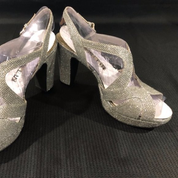 anne klein silver sandals